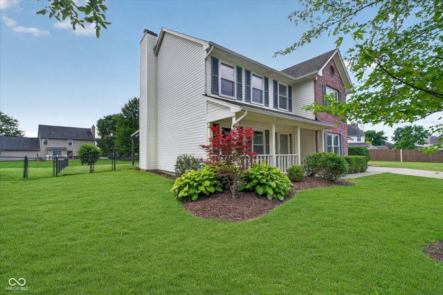 13831 Naples Drive, Fishers, IN 46038