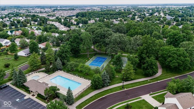 13831 Naples Drive, Fishers, IN 46038