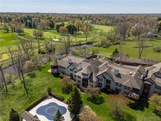 182 Castlebrooke Lane, Amherst, NY 14221