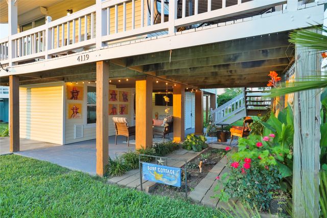 4119 Surf Drive, Galveston, TX 77554