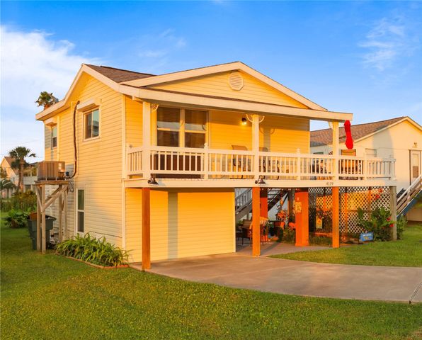 4119 Surf Drive, Galveston, TX 77554