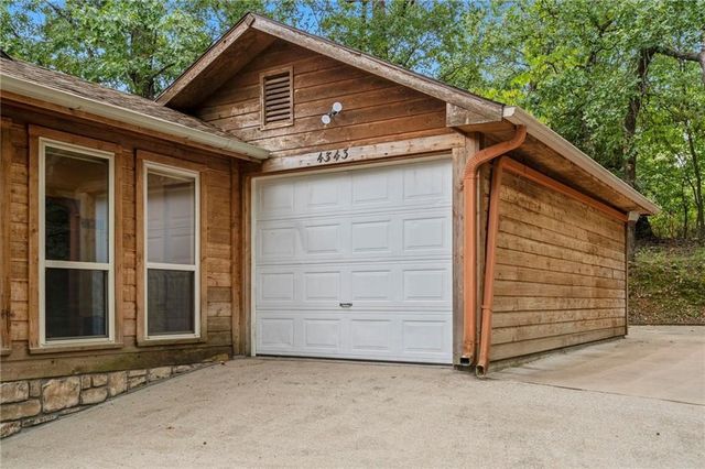 4343 Shekinah Lane, Springdale, AR 72762