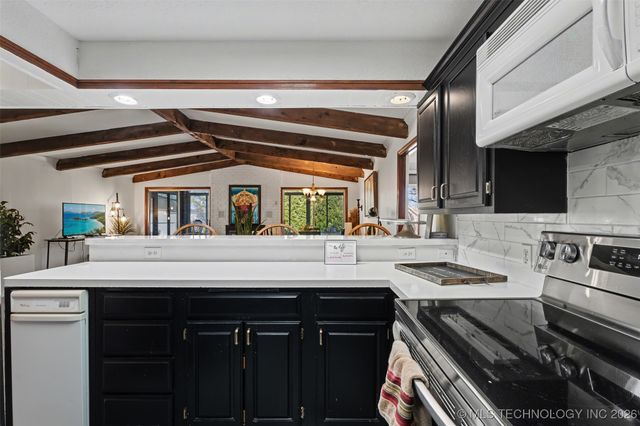 59396 E 288 Court, Grove, OK 74344