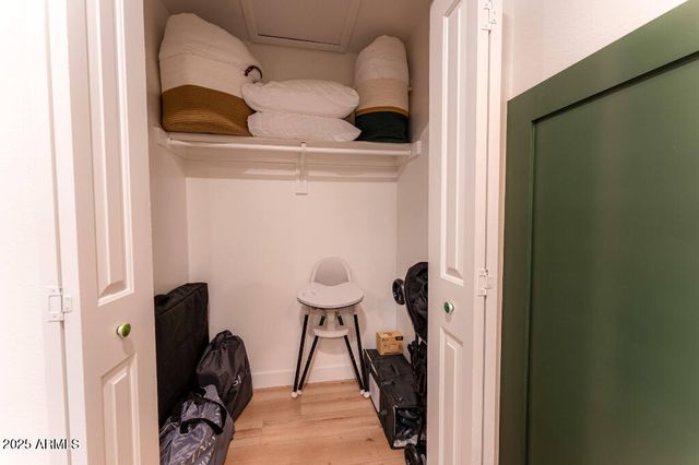 8520 W PALM Lane 1049, Phoenix, AZ 85037