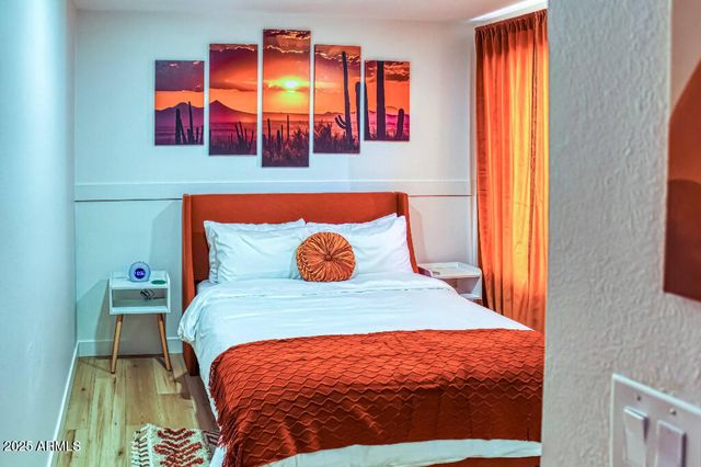 8520 W PALM Lane 1049, Phoenix, AZ 85037