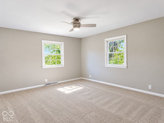 7053 Grosvenor Place, Indianapolis, IN 46220