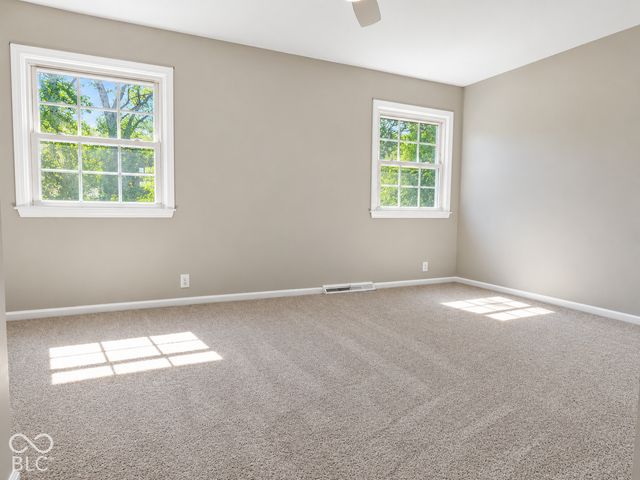 7053 Grosvenor Place, Indianapolis, IN 46220