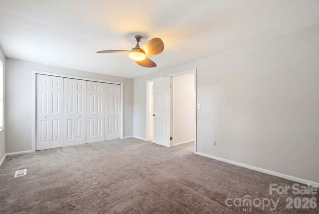 242 Water Oak Drive, Pineville, NC 28134