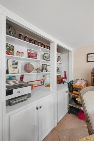 254 Village Mead Drive, Ballwin, MO 63021