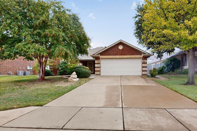7228 Denver City Drive, Fort Worth, TX 76179