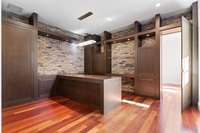 1585 Victoria Isle Way, Weston, FL 33327