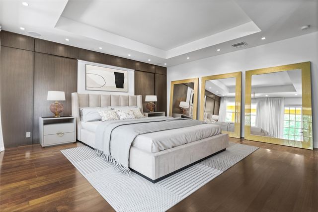 1585 Victoria Isle Way, Weston, FL 33327