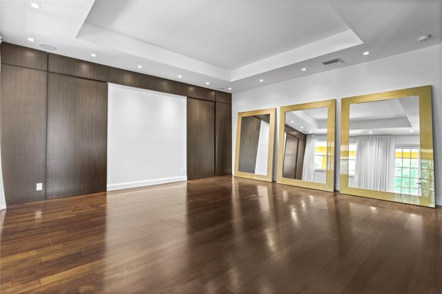 1585 Victoria Isle Way, Weston, FL 33327