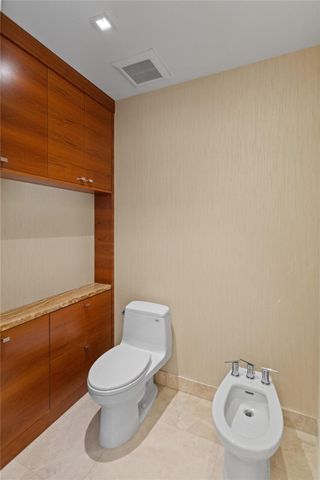 1585 Victoria Isle Way, Weston, FL 33327