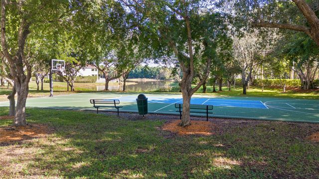 1585 Victoria Isle Way, Weston, FL 33327