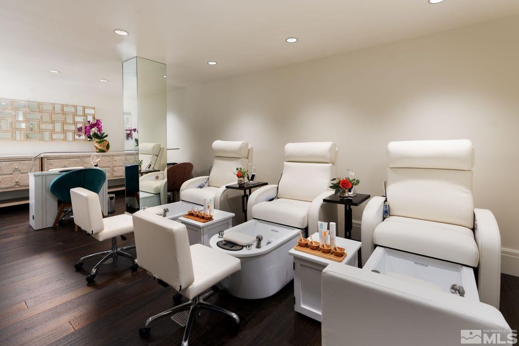 Image 34 of property listing at 87 Caballada Street, Reno, NV 89511