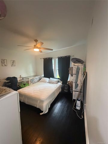 1013 Merriam Road, Bay Shore, NY 11706
