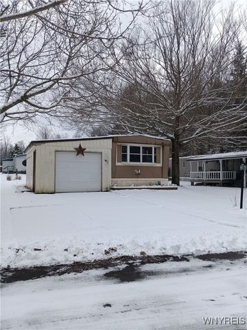 97 Bush Gardens Street, Alden, NY 14004