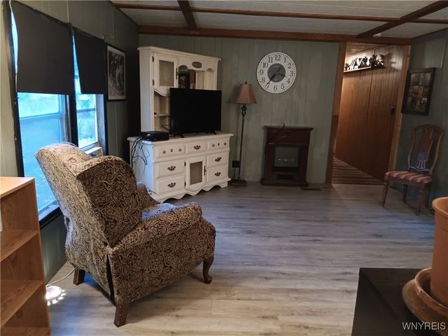 97 Bush Gardens Street, Alden, NY 14004