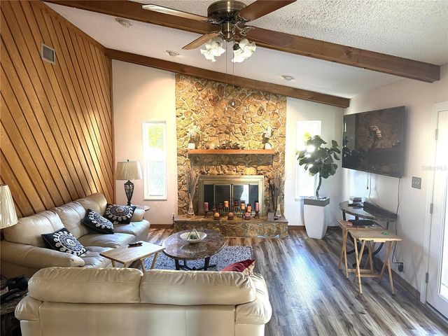 1118 WANDERING OAKS DRIVE, Ormond Beach, FL 32174