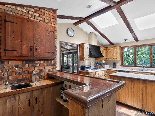 22 Codfish Lane, Weston, CT 06883