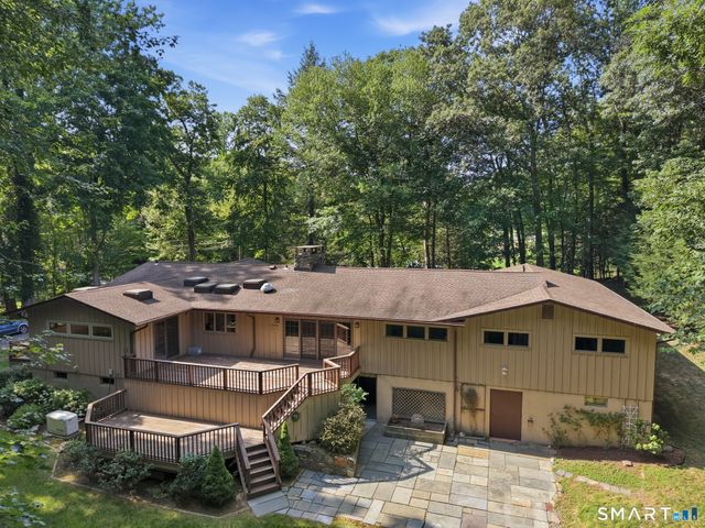 22 Codfish Lane, Weston, CT 06883
