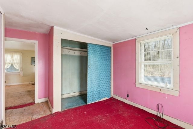 4 Woodlawn Ave, Frankford Twp., NJ 07826