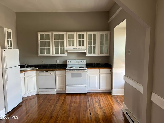 5 Broadway 505, Troy, NY 12180