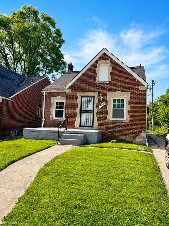 15596 Eastwood Street, Detroit, MI 48205