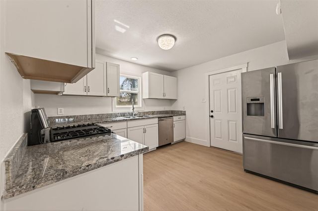 3209 Mccrarey Drive, Houston, TX 77088