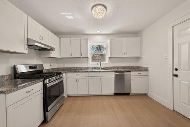 3209 Mccrarey Drive, Houston, TX 77088