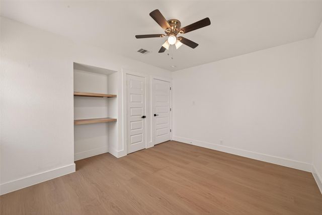 3209 Mccrarey Drive, Houston, TX 77088