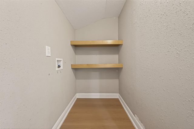 3209 Mccrarey Drive, Houston, TX 77088