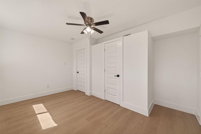 3209 Mccrarey Drive, Houston, TX 77088