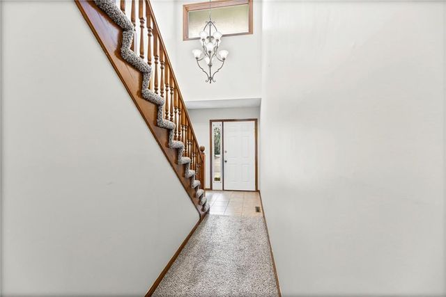 10812 W 116th Street, Overland Park, KS 66210