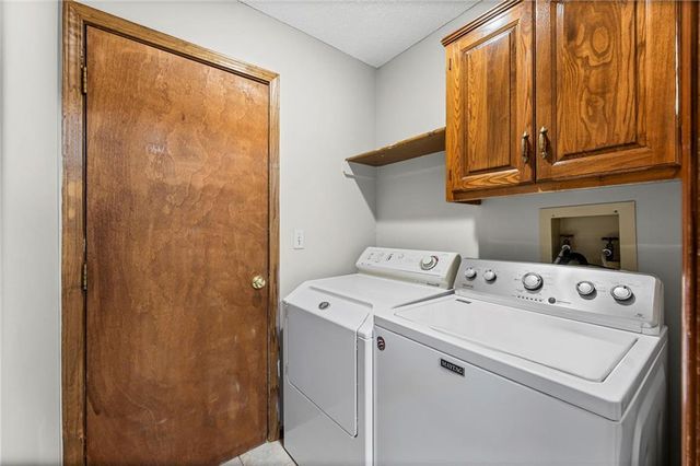 10812 W 116th Street, Overland Park, KS 66210