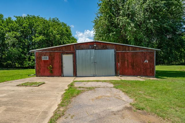 6870 Fm 36 S, Quinlan, TX 75474