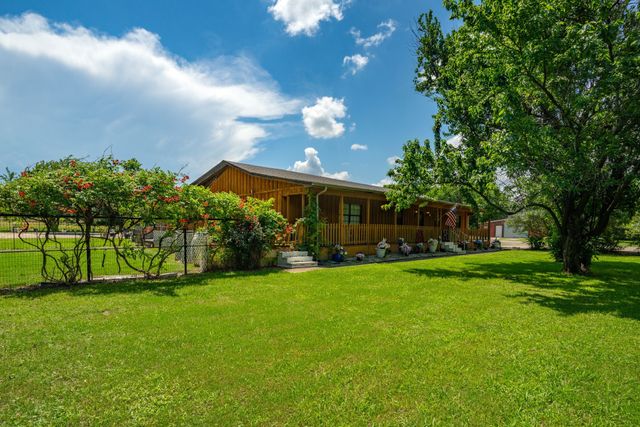 6870 Fm 36 S, Quinlan, TX 75474
