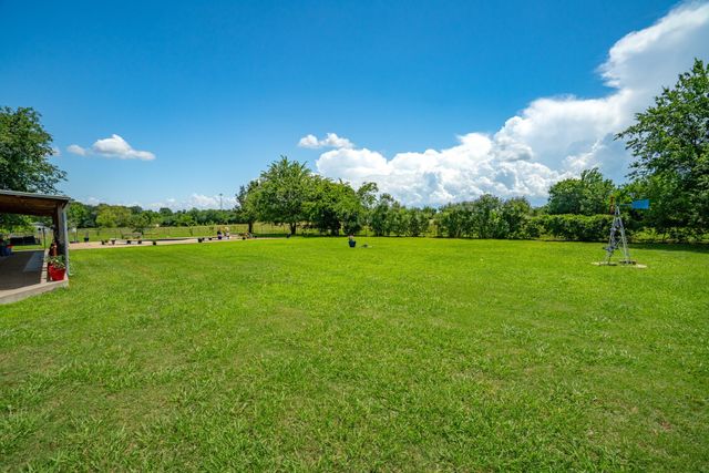 6870 Fm 36 S, Quinlan, TX 75474