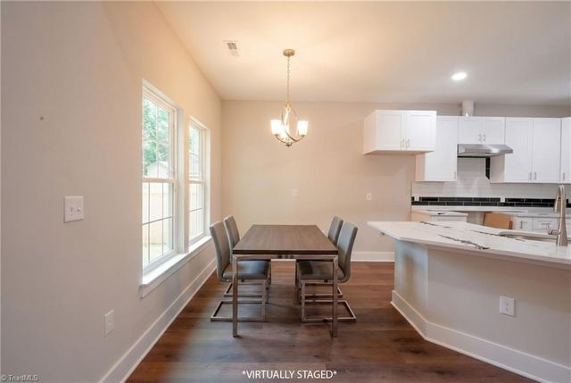 1004 Phineas Drive, Kernersville, NC 27284