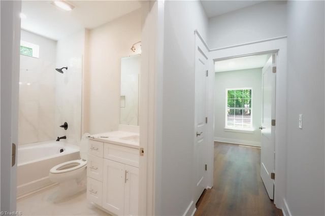 1004 Phineas Drive, Kernersville, NC 27284