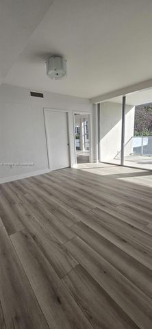 3451 NE 1st Ave M0806, Miami, FL 33137