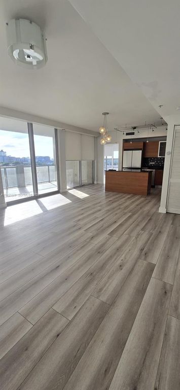 3451 NE 1st Ave M0806, Miami, FL 33137