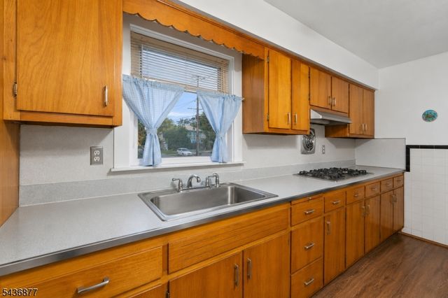 300 Watson Ave, Plainfield City, NJ 07062