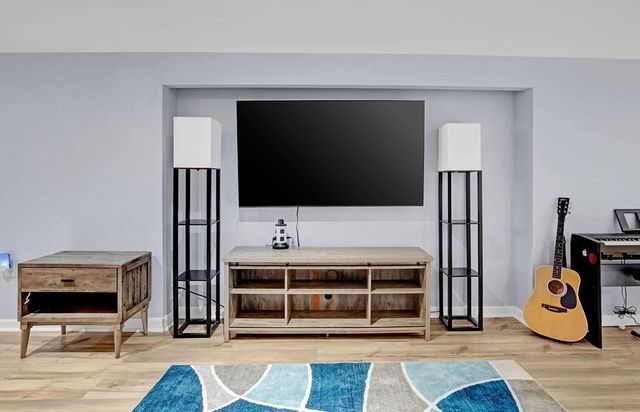 8250 W Acacia STREET, Milwaukee, WI 53223