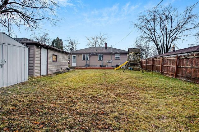 8250 W Acacia STREET, Milwaukee, WI 53223