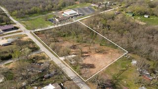 489 North Farm Road 89, Springfield, MO 65802