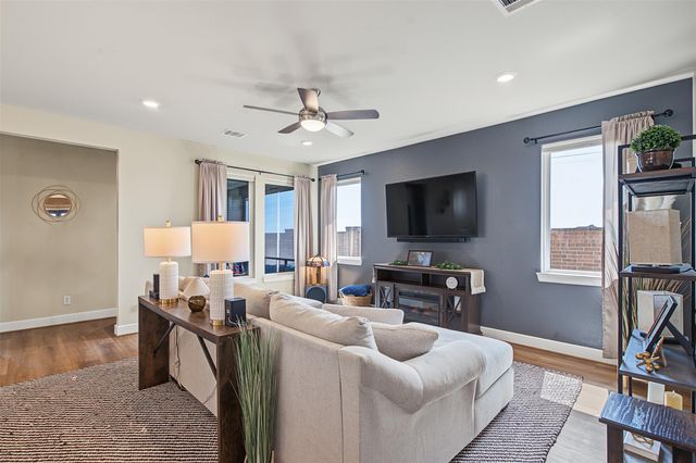 9402 Dearborn Creek Drive, Cypress, TX 77433