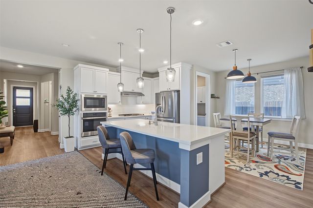 9402 Dearborn Creek Drive, Cypress, TX 77433