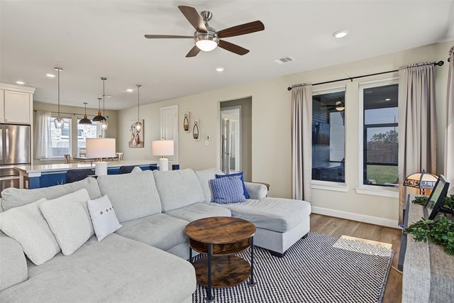9402 Dearborn Creek Drive, Cypress, TX 77433